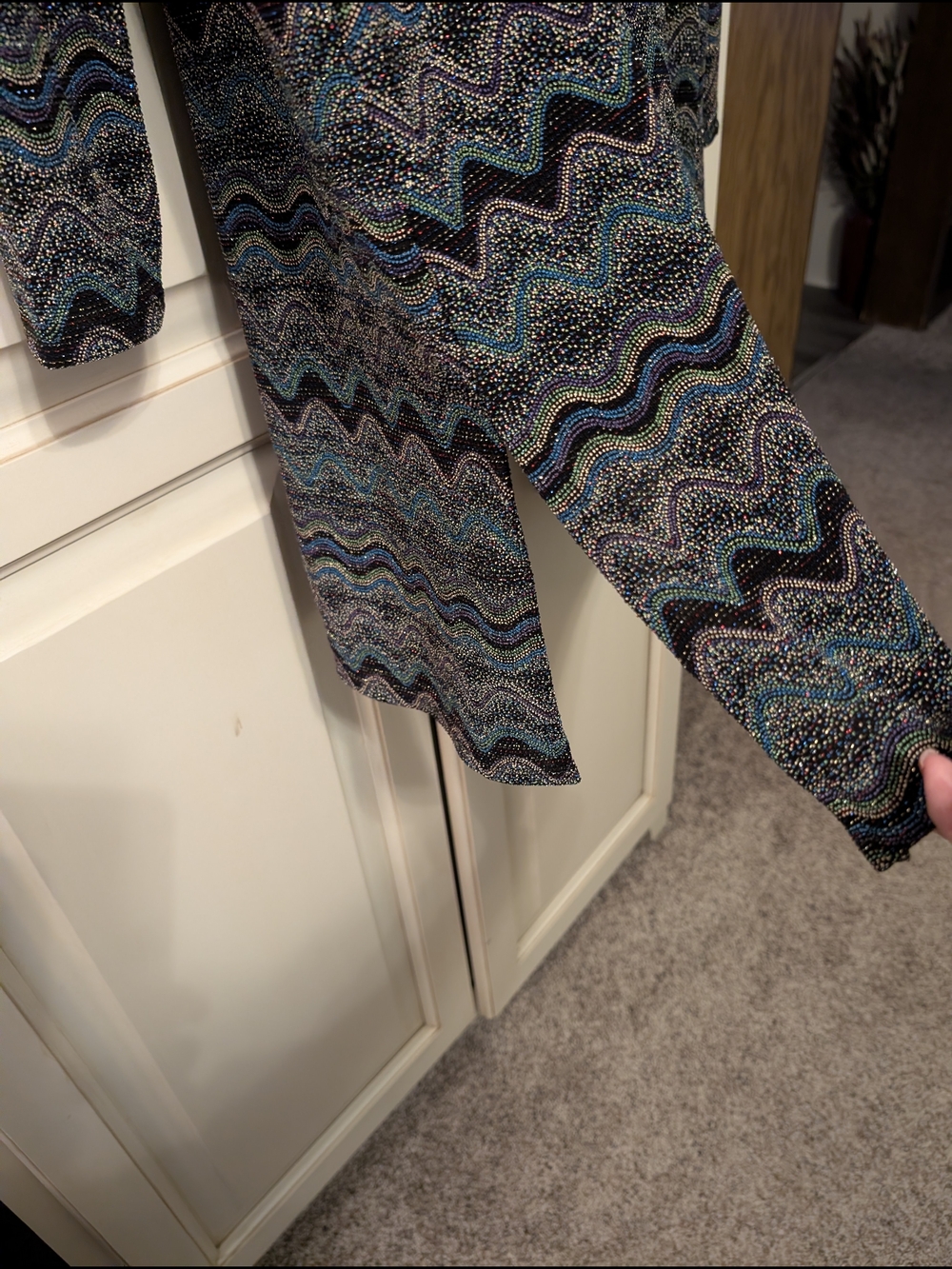 Rabbit Rabbit Rabbit Duster With Metallic Sparkle Wave Pattern - Picture 7 of 8